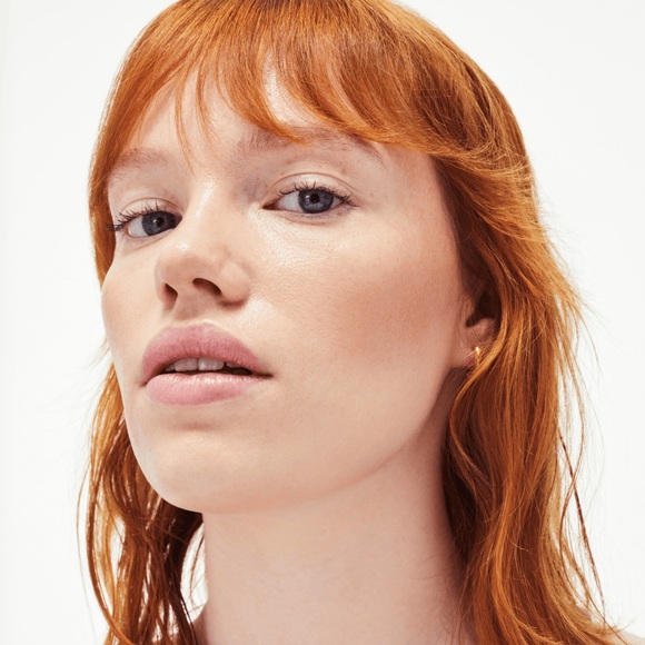 Glossier Solar Paint Luminous Bronzer Crème in Ray, 0.5 fl. Oz. / 13 mL. - Picture 13 of 16